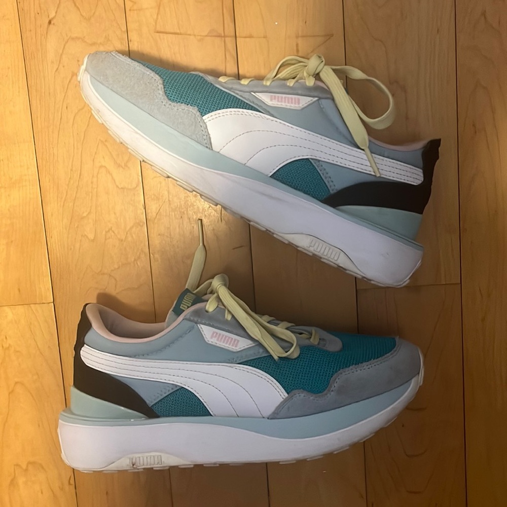 Puma sneakers